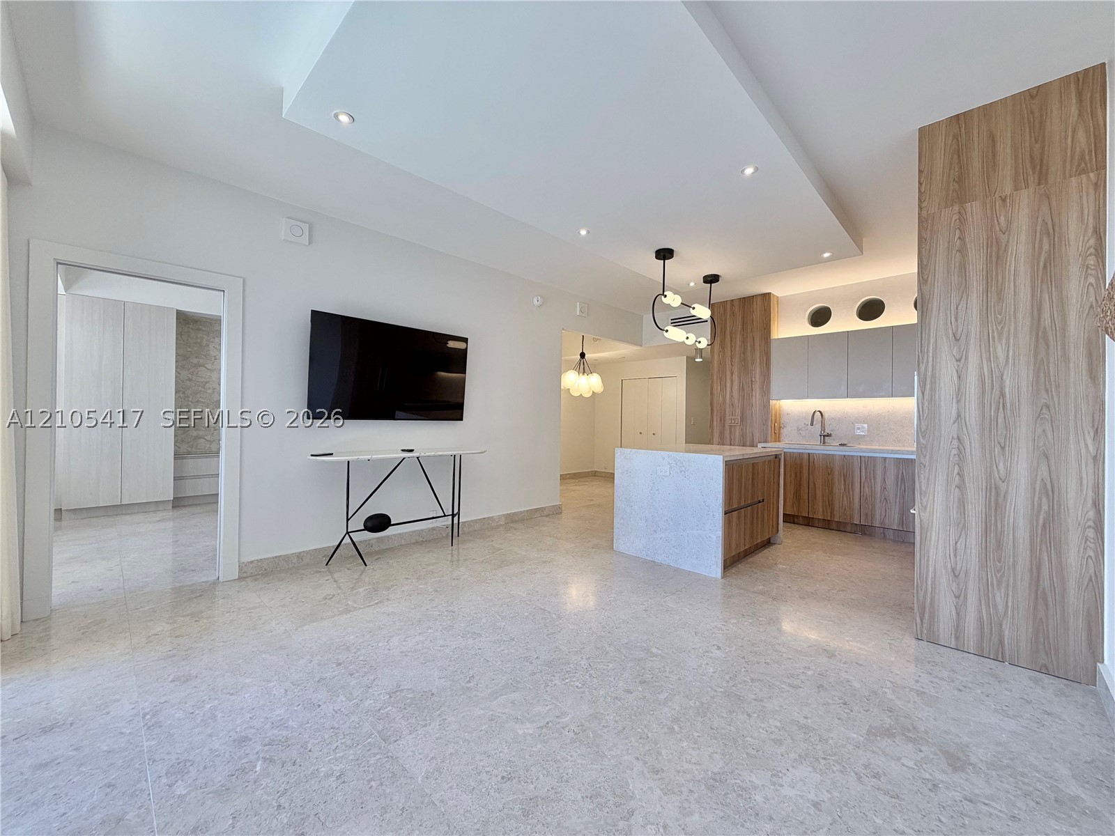 201 Crandon Blvd #605, Key Biscayne FL 33149