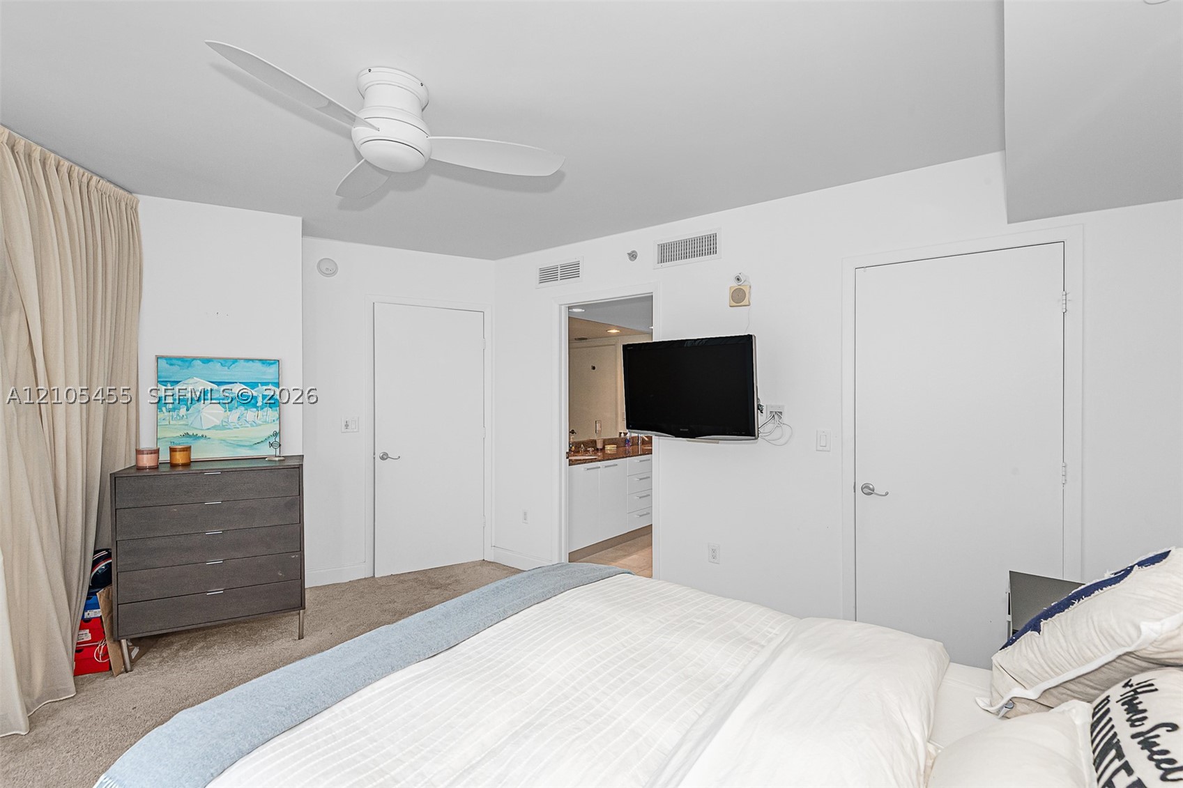 17201 Collins Ave #1603, Sunny Isles Beach FL 33160