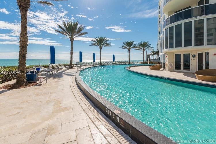 17201 Collins Ave #1603, Sunny Isles Beach FL 33160