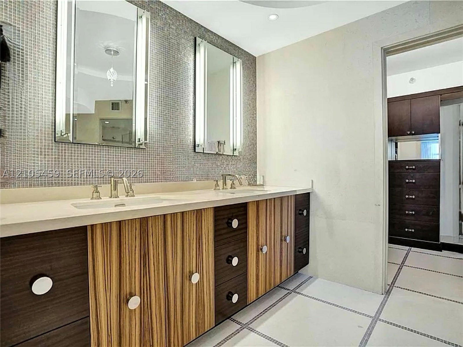 3500 Mystic Pointe Dr #3406, Aventura FL 33180