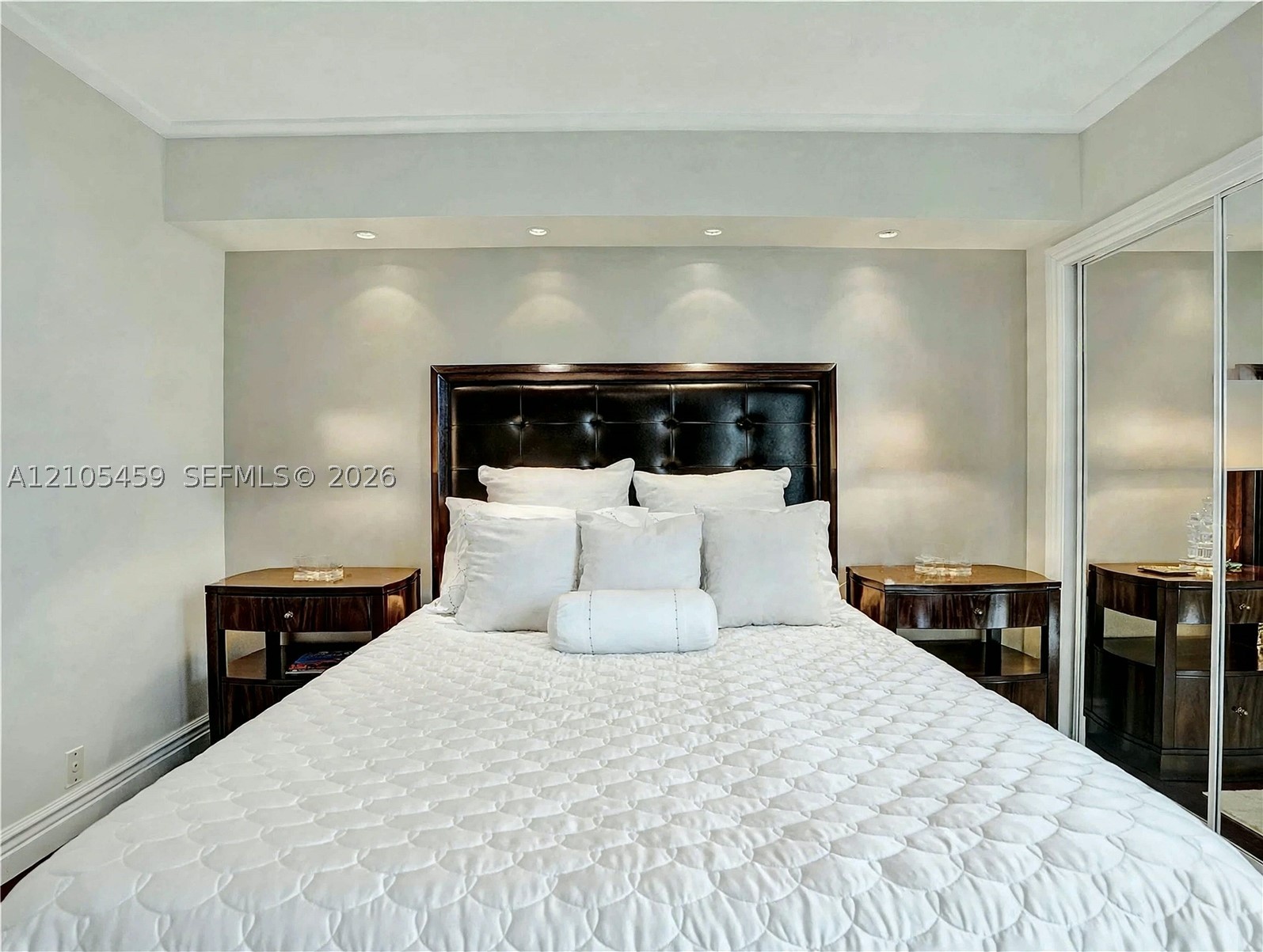 3500 Mystic Pointe Dr #3406, Aventura FL 33180
