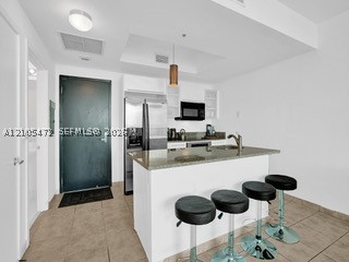 888 Biscayne Blvd #811, Miami FL 33132