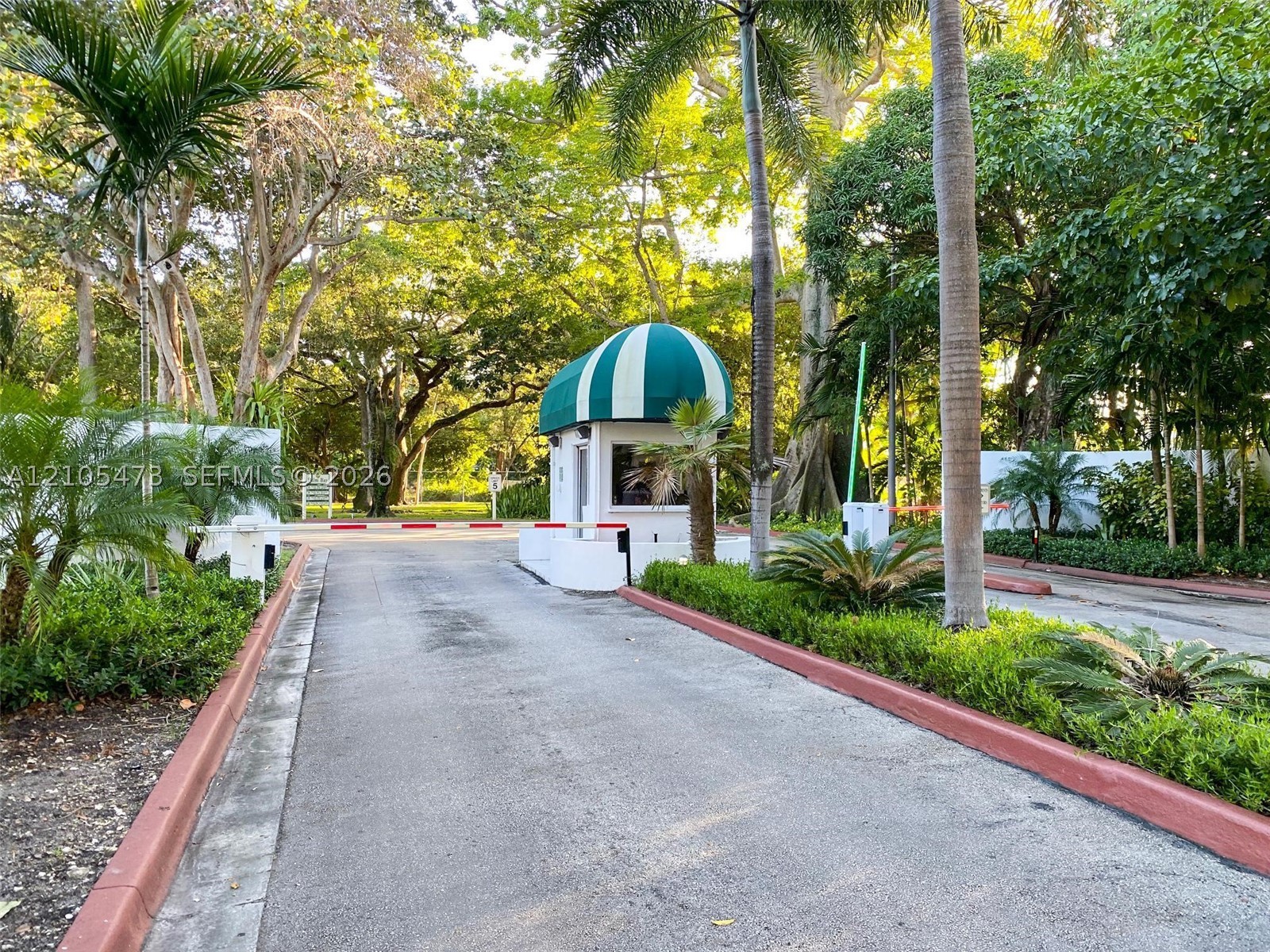 770 NE 69th St #6F, Miami FL 33138