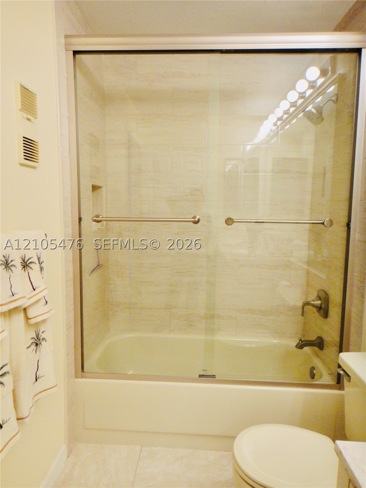 1102 Duncan Cir #104, Palm Beach Gardens FL 33418