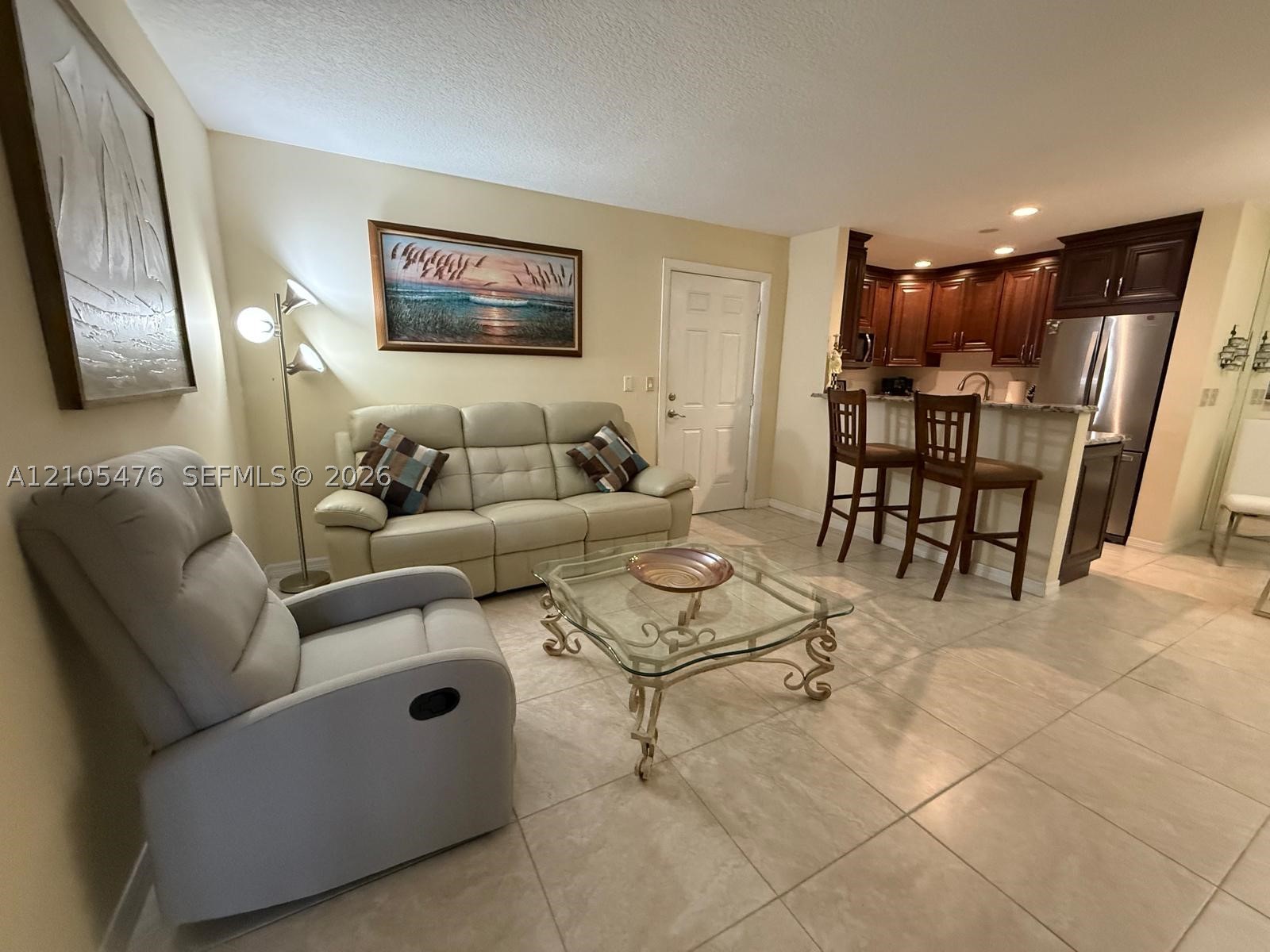 1102 Duncan Cir #104, Palm Beach Gardens FL 33418
