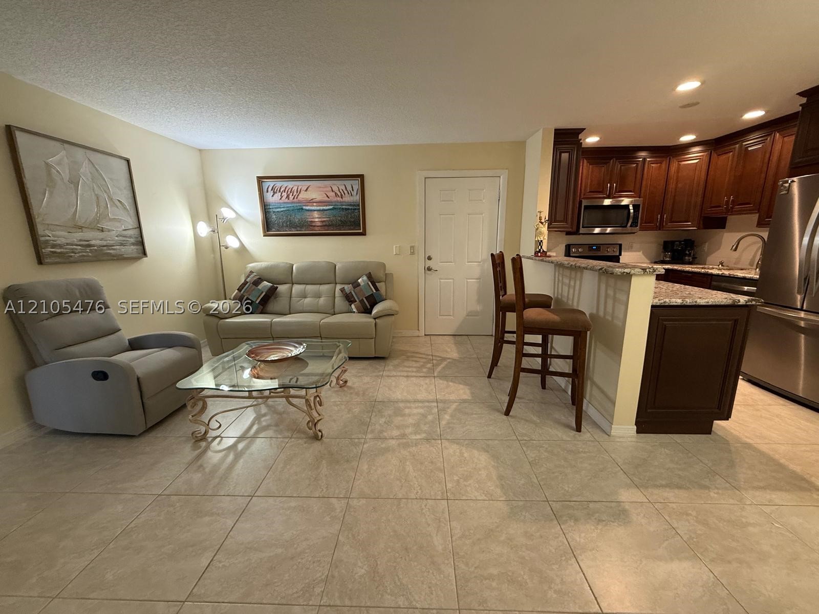 1102 Duncan Cir #104, Palm Beach Gardens FL 33418