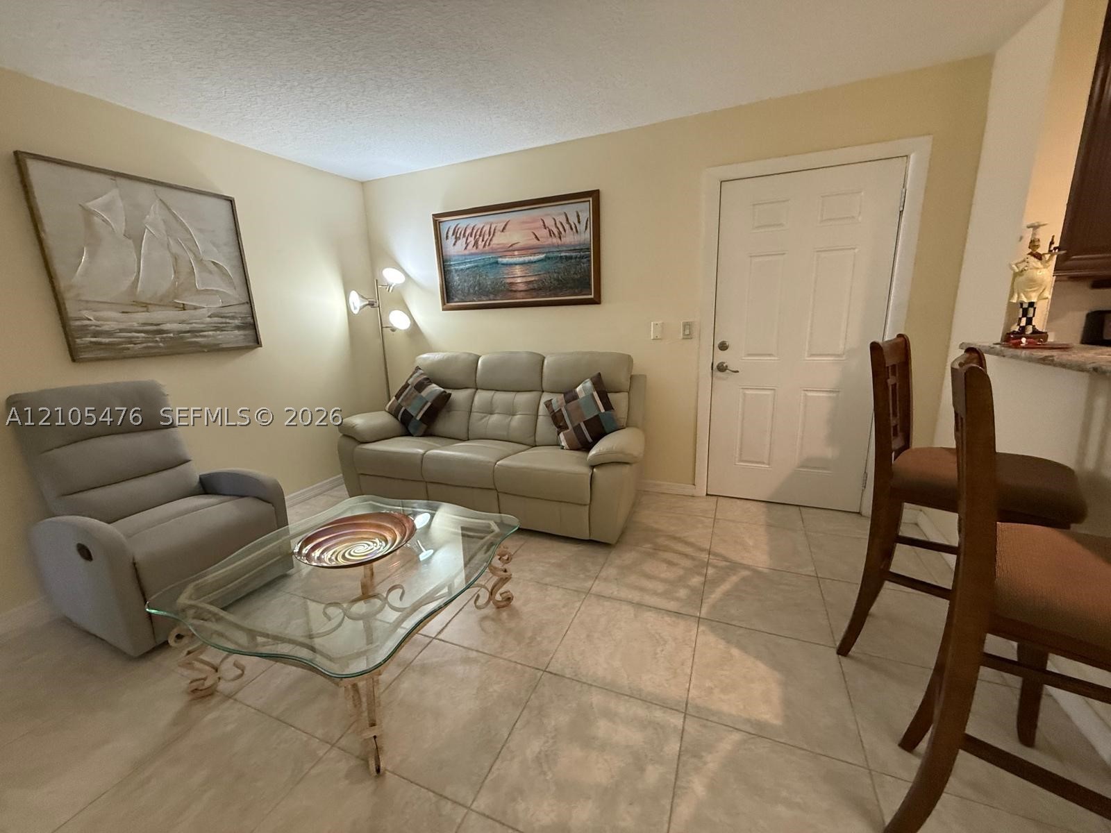 1102 Duncan Cir #104, Palm Beach Gardens FL 33418