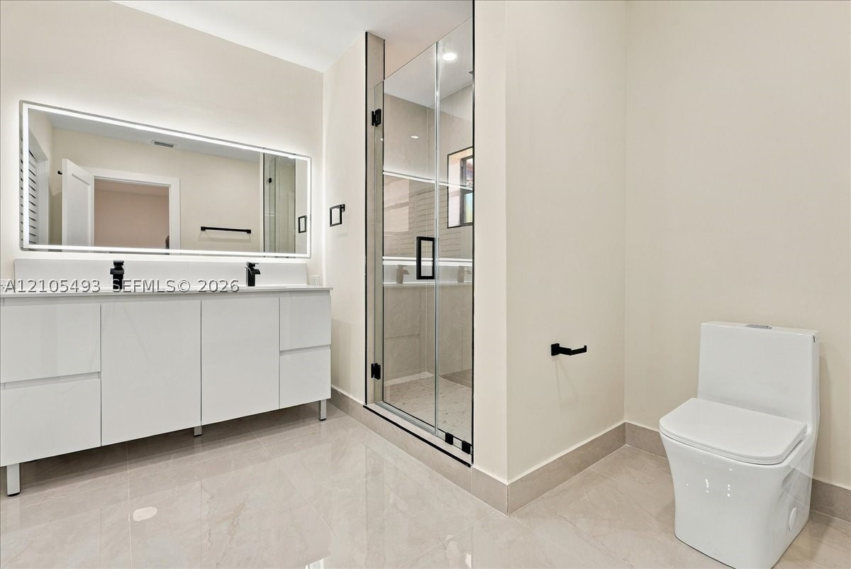 4606 SW 1st St, Miami FL 33134