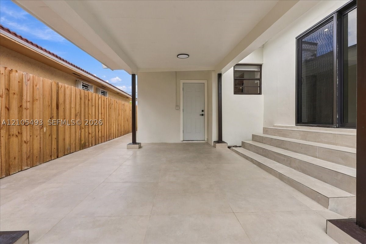 4606 SW 1st St, Miami FL 33134
