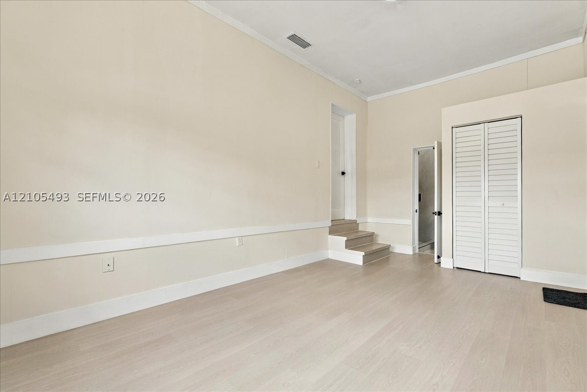 4606 SW 1st St, Miami FL 33134