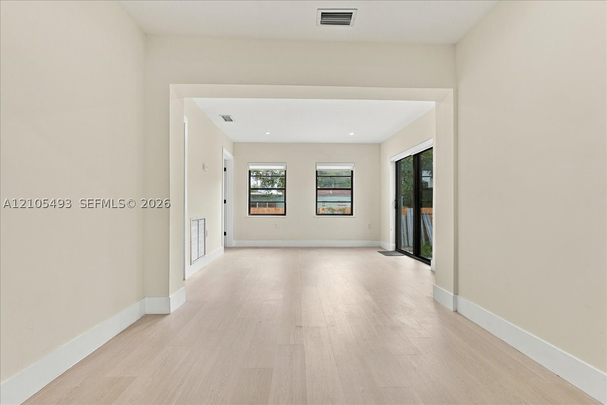 4606 SW 1st St, Miami FL 33134