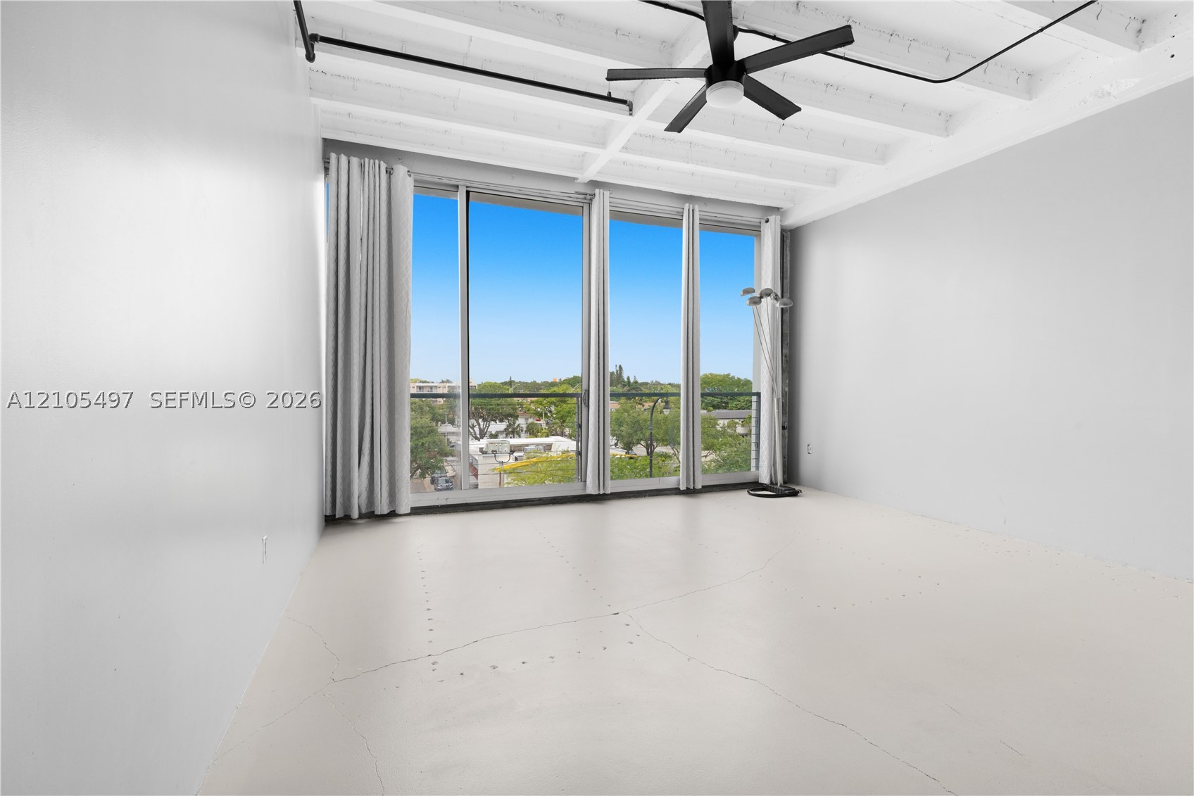 8101 Biscayne Blvd #R-414, Miami FL 33138