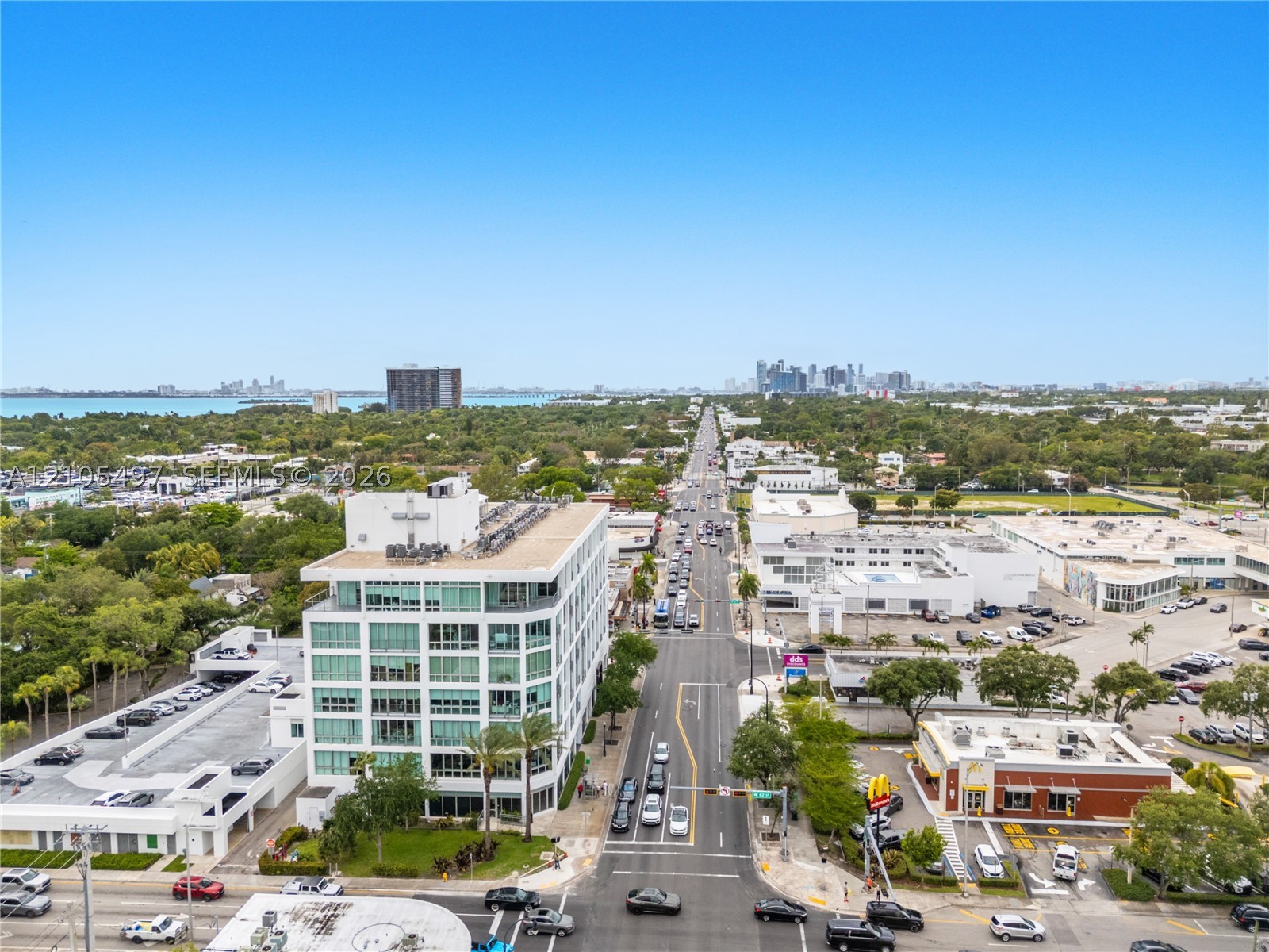 8101 Biscayne Blvd #R-414, Miami FL 33138