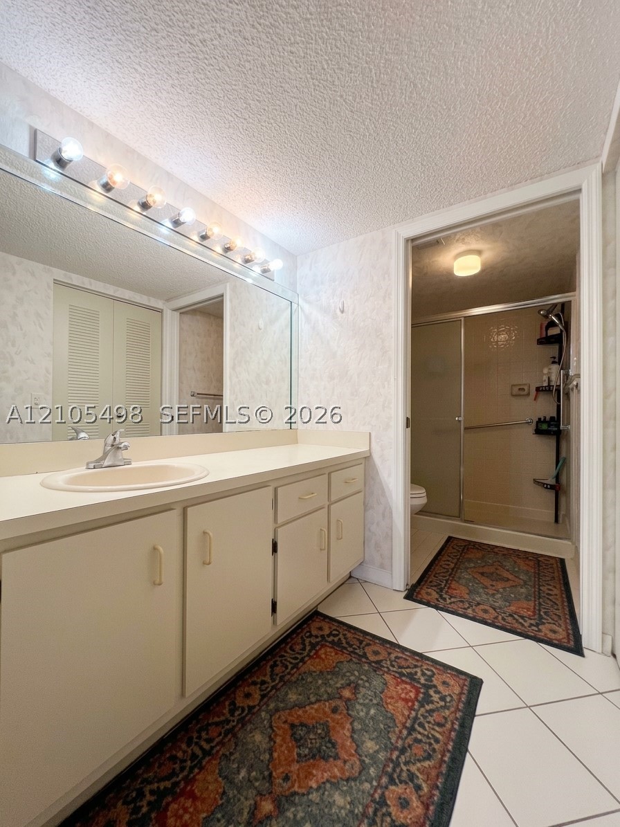 7407 N Devon Dr #212, Tamarac FL 33321