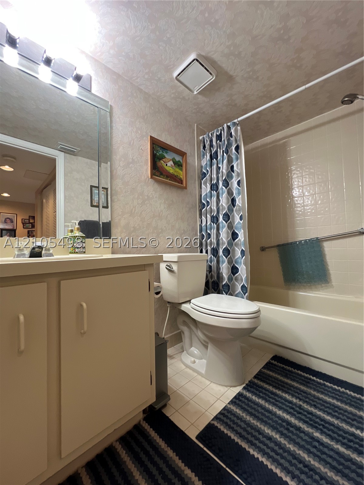 7407 N Devon Dr #212, Tamarac FL 33321