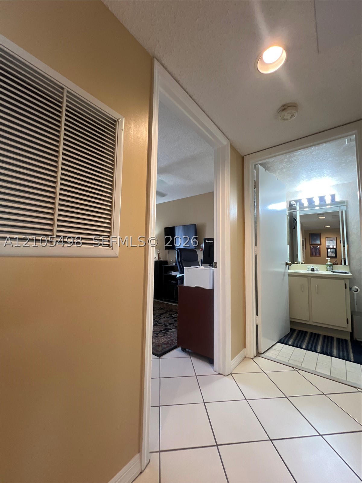 7407 N Devon Dr #212, Tamarac FL 33321