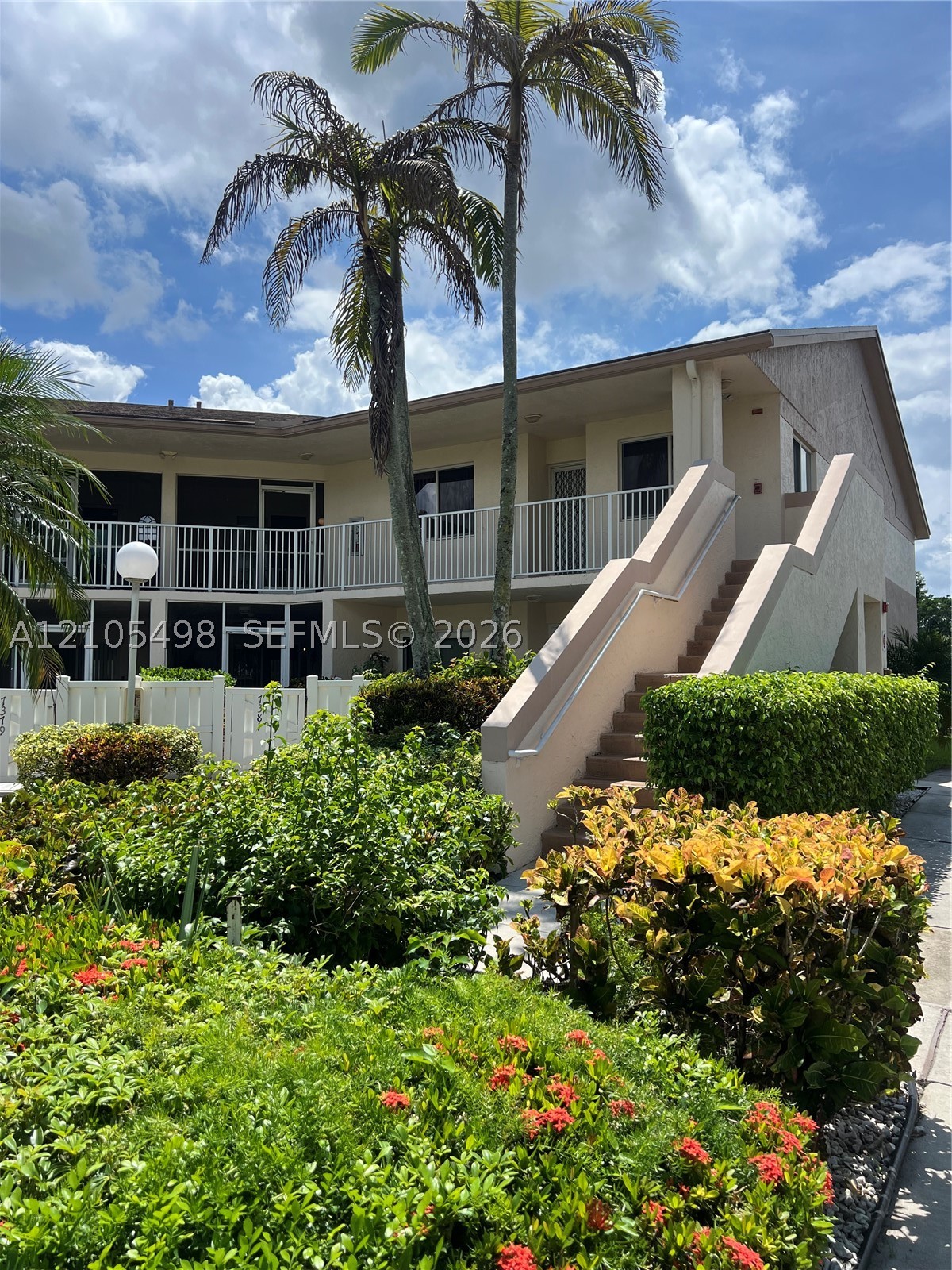 7407 N Devon Dr #212, Tamarac FL 33321