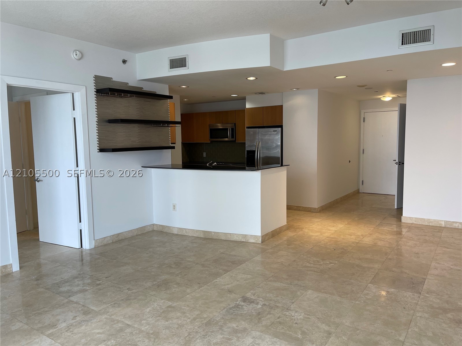 1060 Brickell Ave #3905, Miami FL 33131