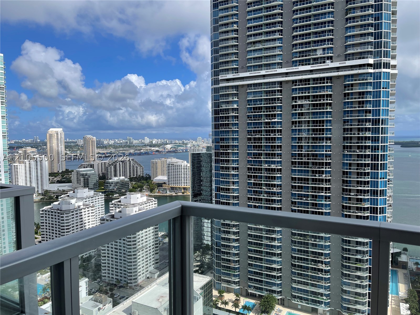 1060 Brickell Ave #3905, Miami FL 33131