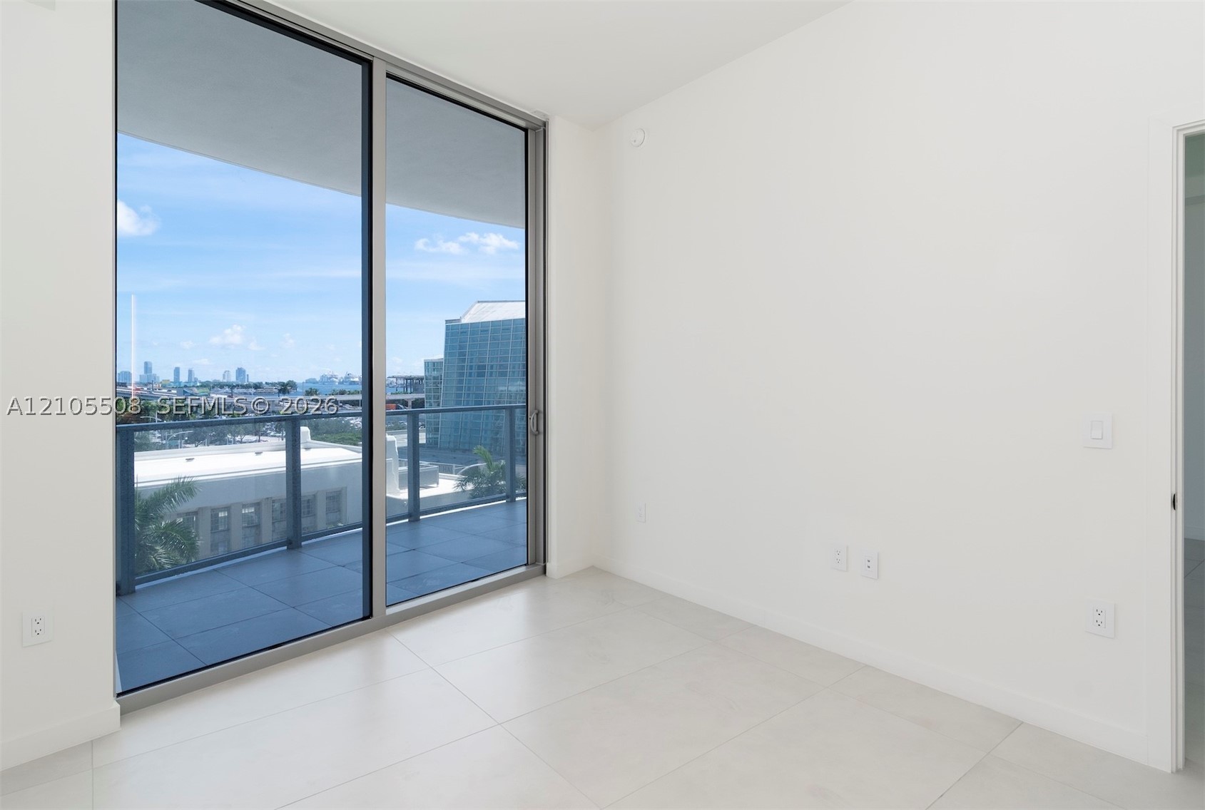 1400 Biscayne Blvd #504, Miami FL 33132