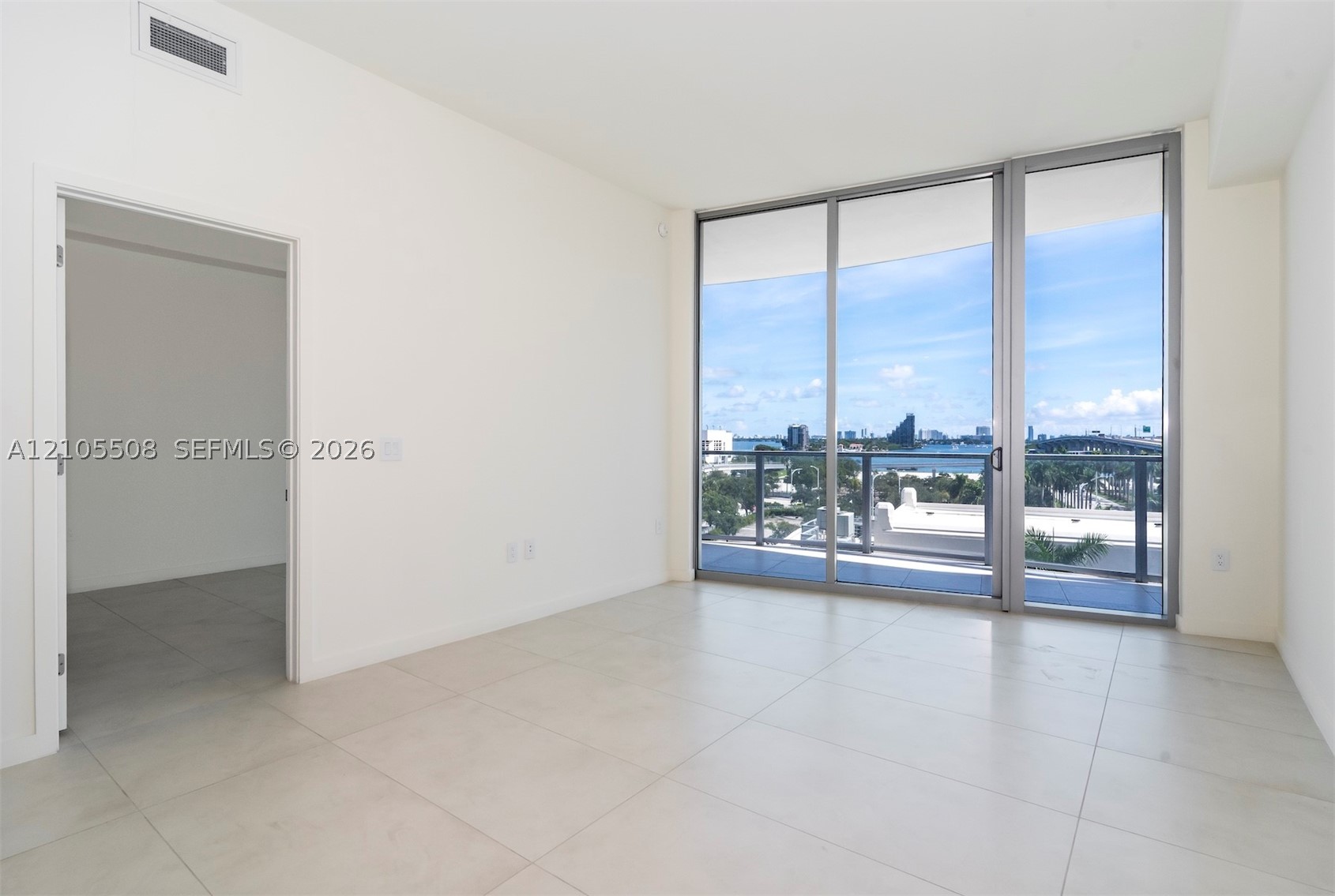 1400 Biscayne Blvd #504, Miami FL 33132