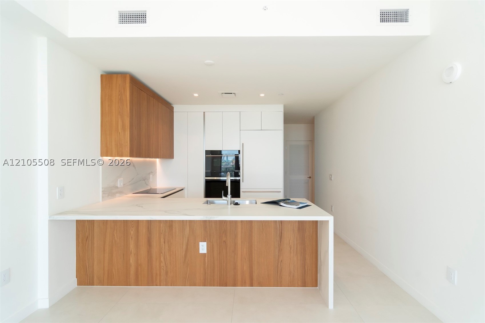 1400 Biscayne Blvd #504, Miami FL 33132
