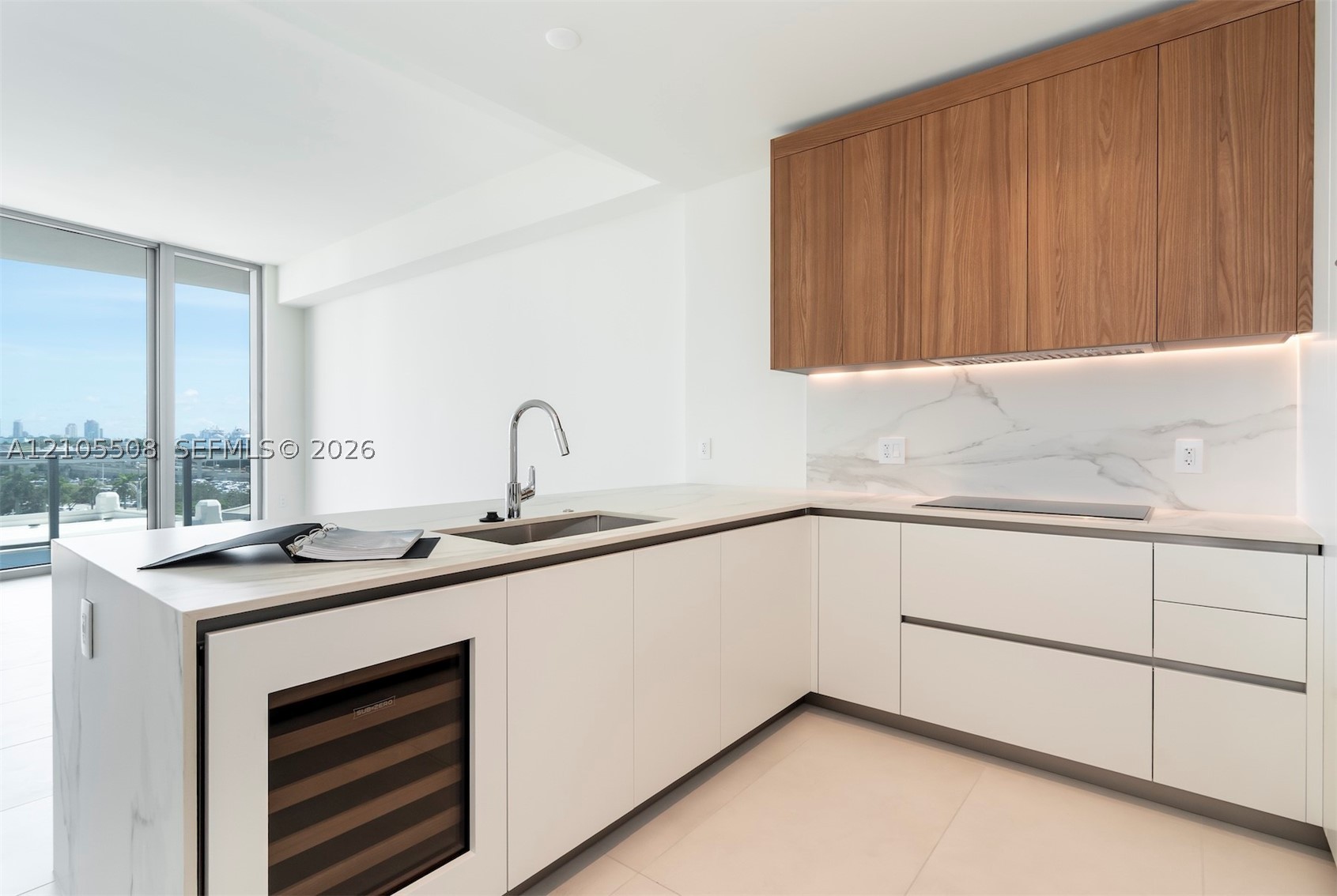1400 Biscayne Blvd #504, Miami FL 33132