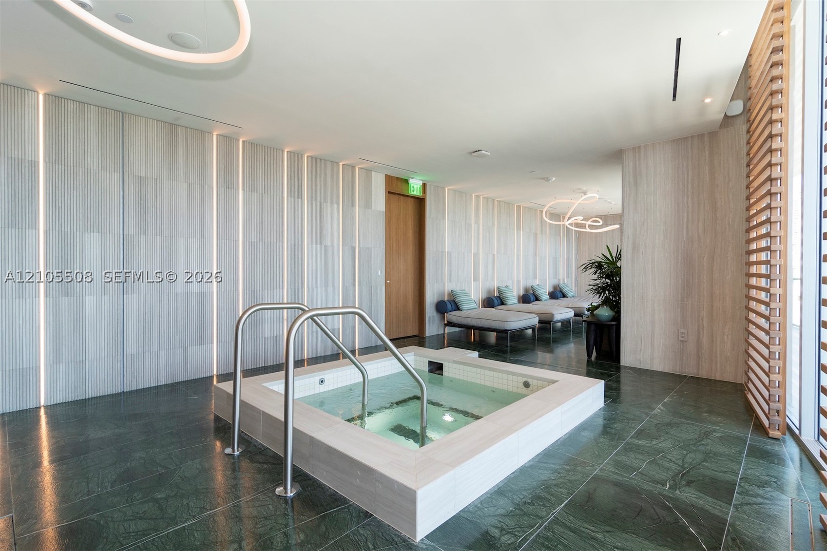 1400 Biscayne Blvd #504, Miami FL 33132