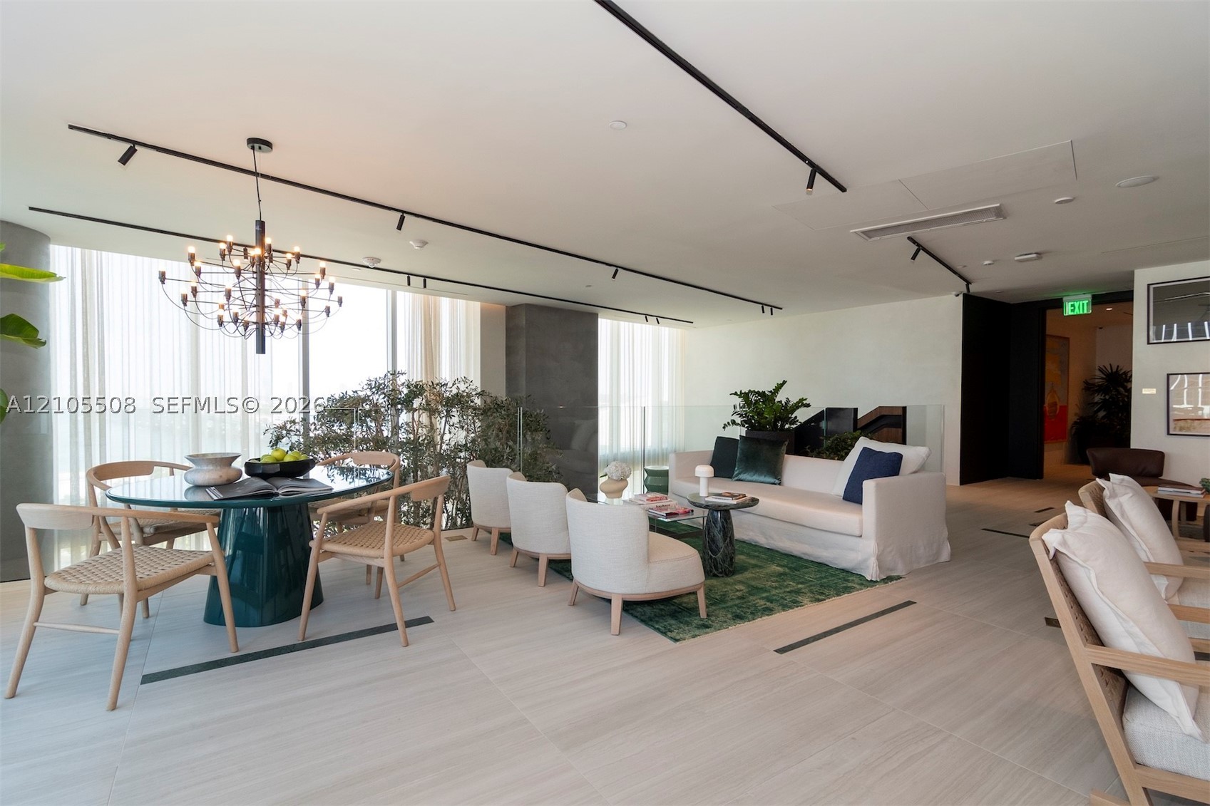 1400 Biscayne Blvd #504, Miami FL 33132