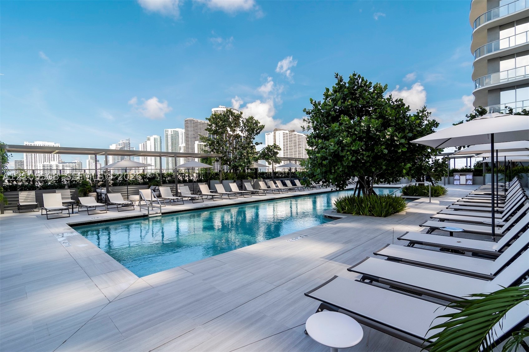1400 Biscayne Blvd #504, Miami FL 33132