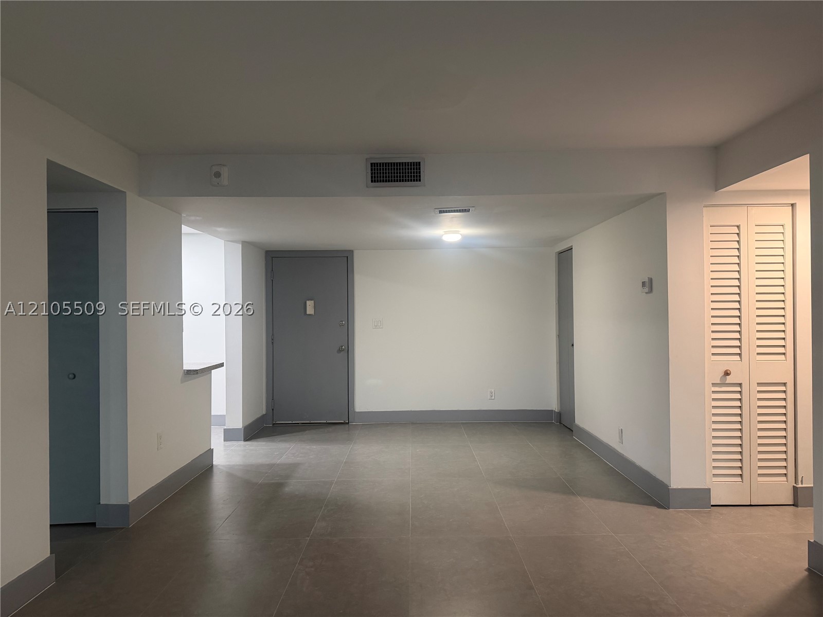 8050 W Mcnab Rd #121, Tamarac FL 33321
