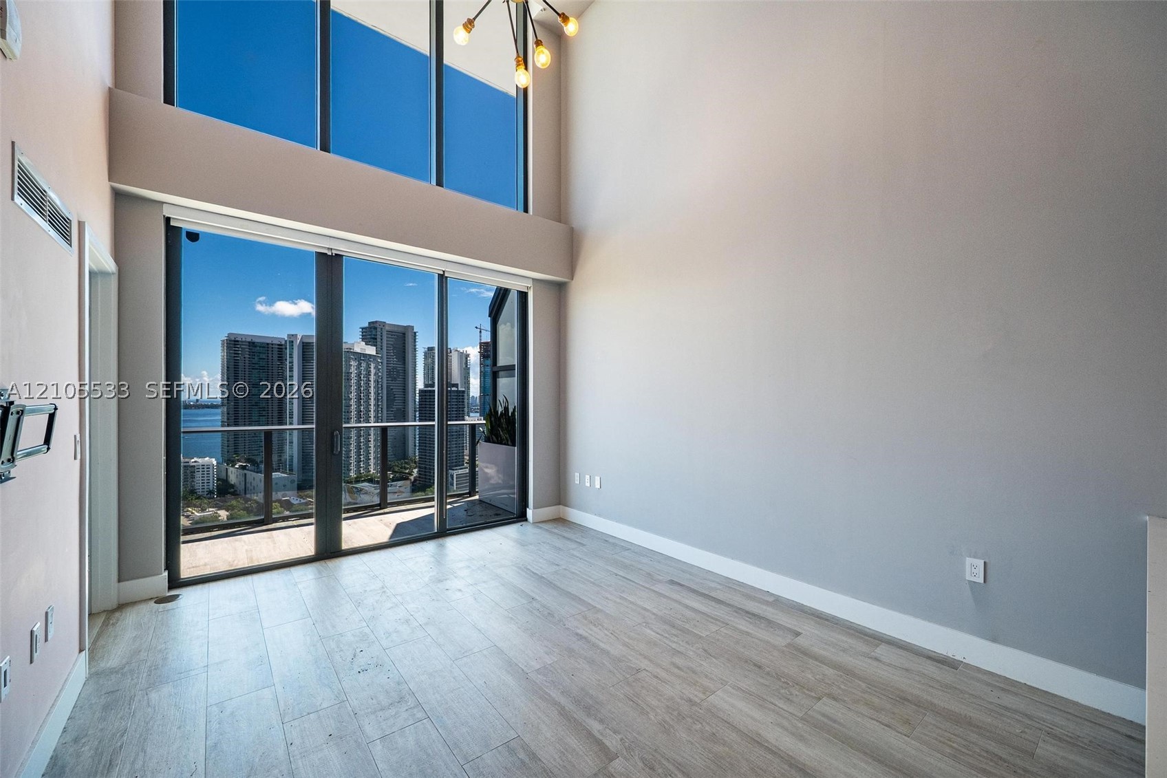 121 NE 34th St #PH7, Miami FL 33137