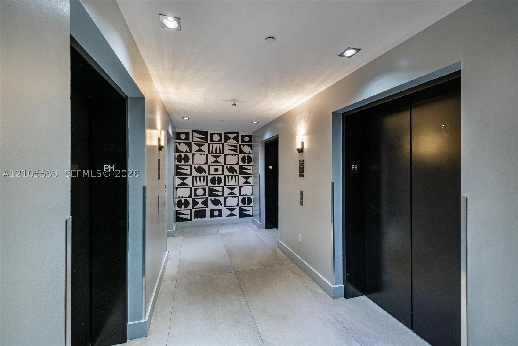121 NE 34th St #PH7, Miami FL 33137