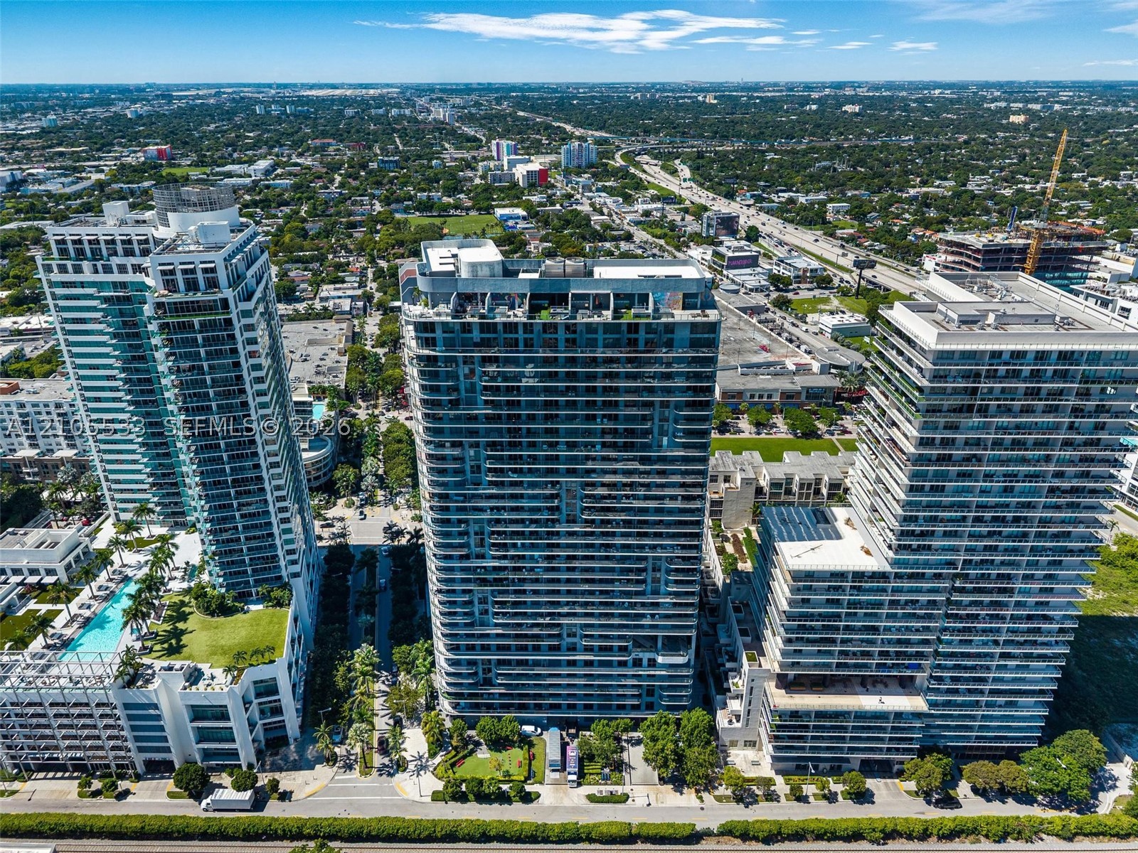 121 NE 34th St #PH7, Miami FL 33137