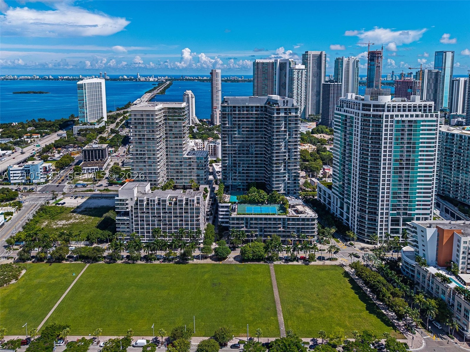 121 NE 34th St #PH7, Miami FL 33137