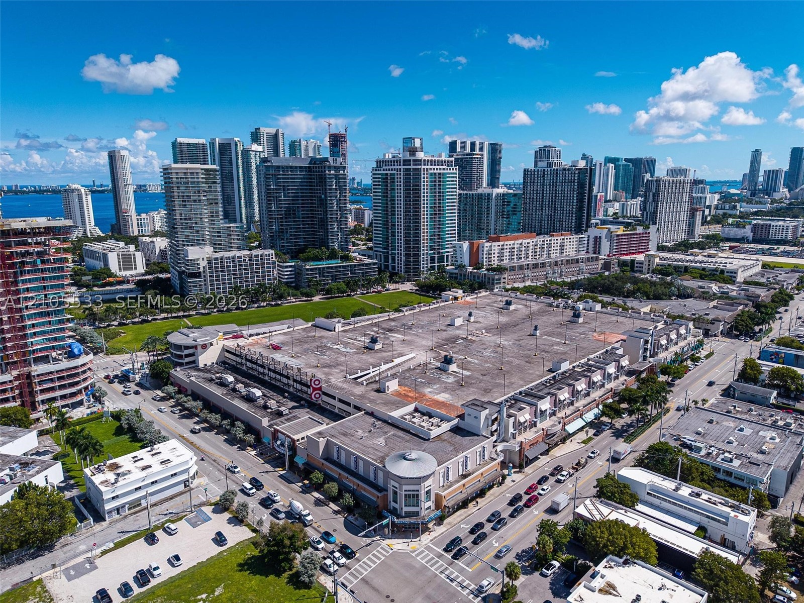 121 NE 34th St #PH7, Miami FL 33137