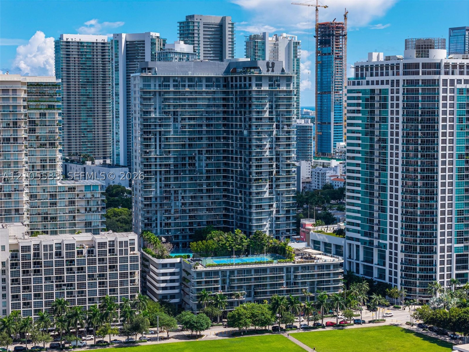 121 NE 34th St #PH7, Miami FL 33137