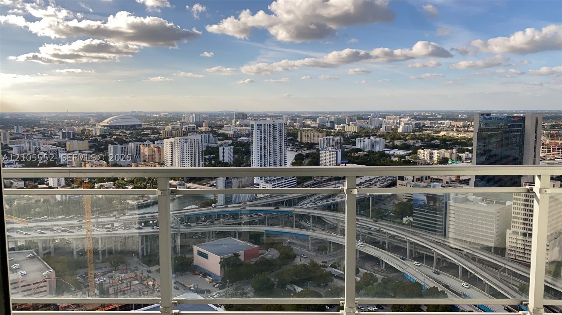 90 SW 3rd St #3907, Miami FL 33130
