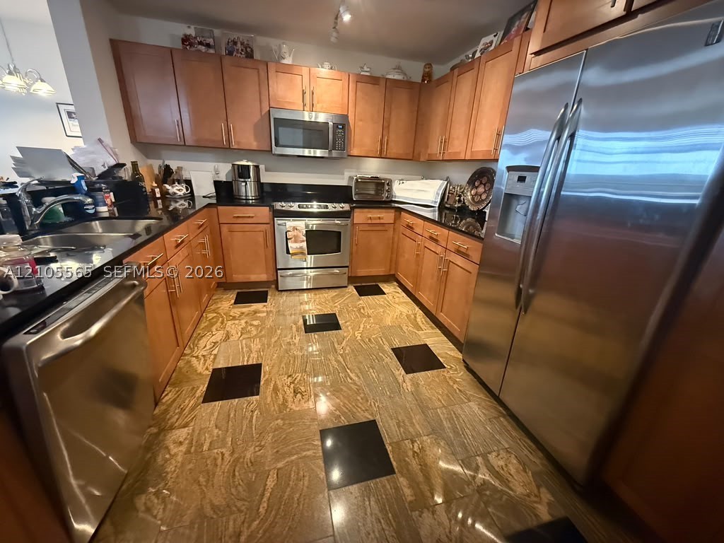 8390 SW 72nd Ave #711, Miami FL 33143