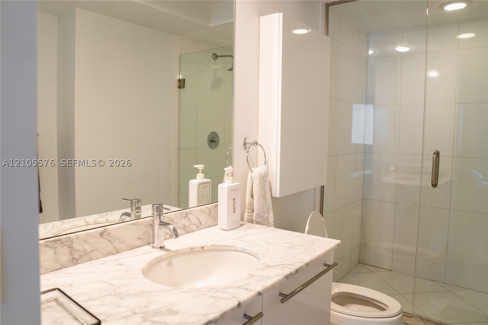 500 Brickell Ave #1910, Miami FL 33131