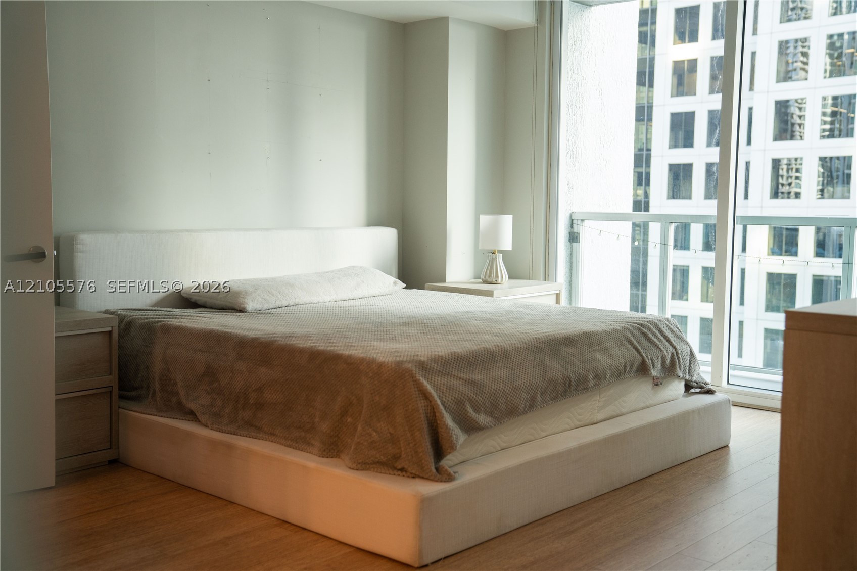 500 Brickell Ave #1910, Miami FL 33131