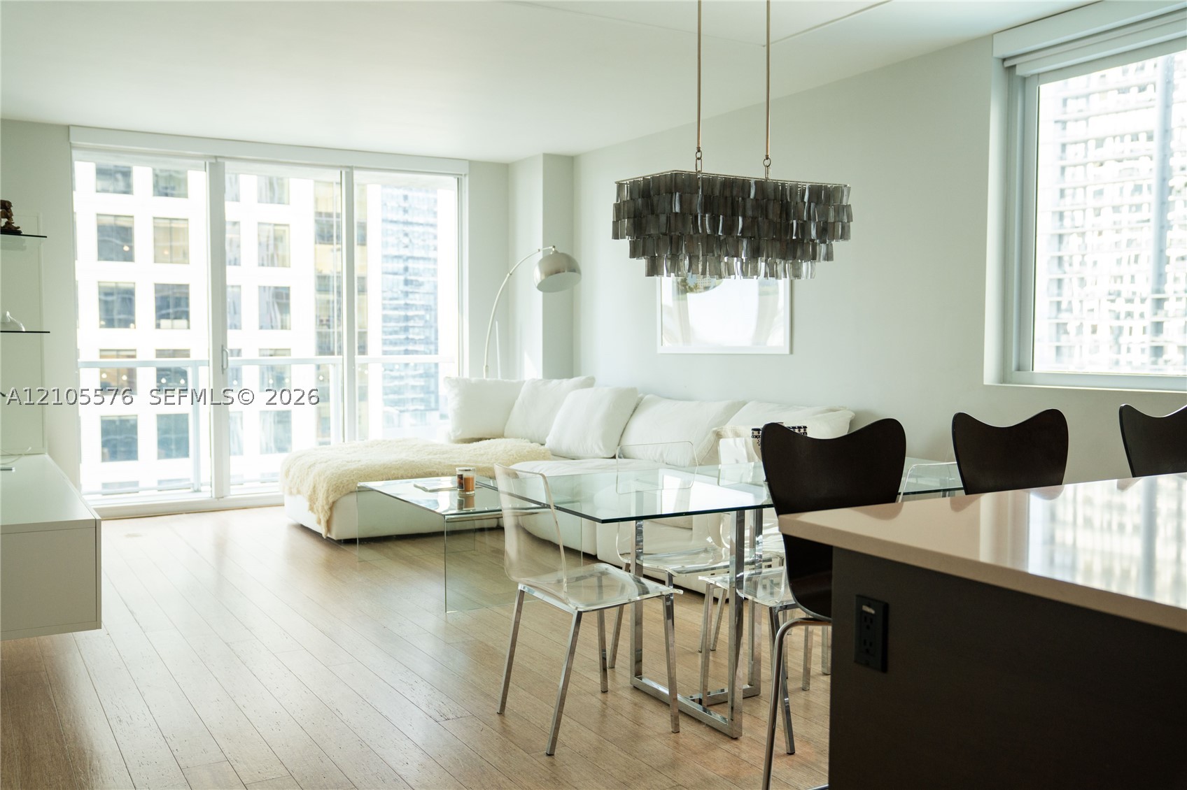 500 Brickell Ave #1910, Miami FL 33131