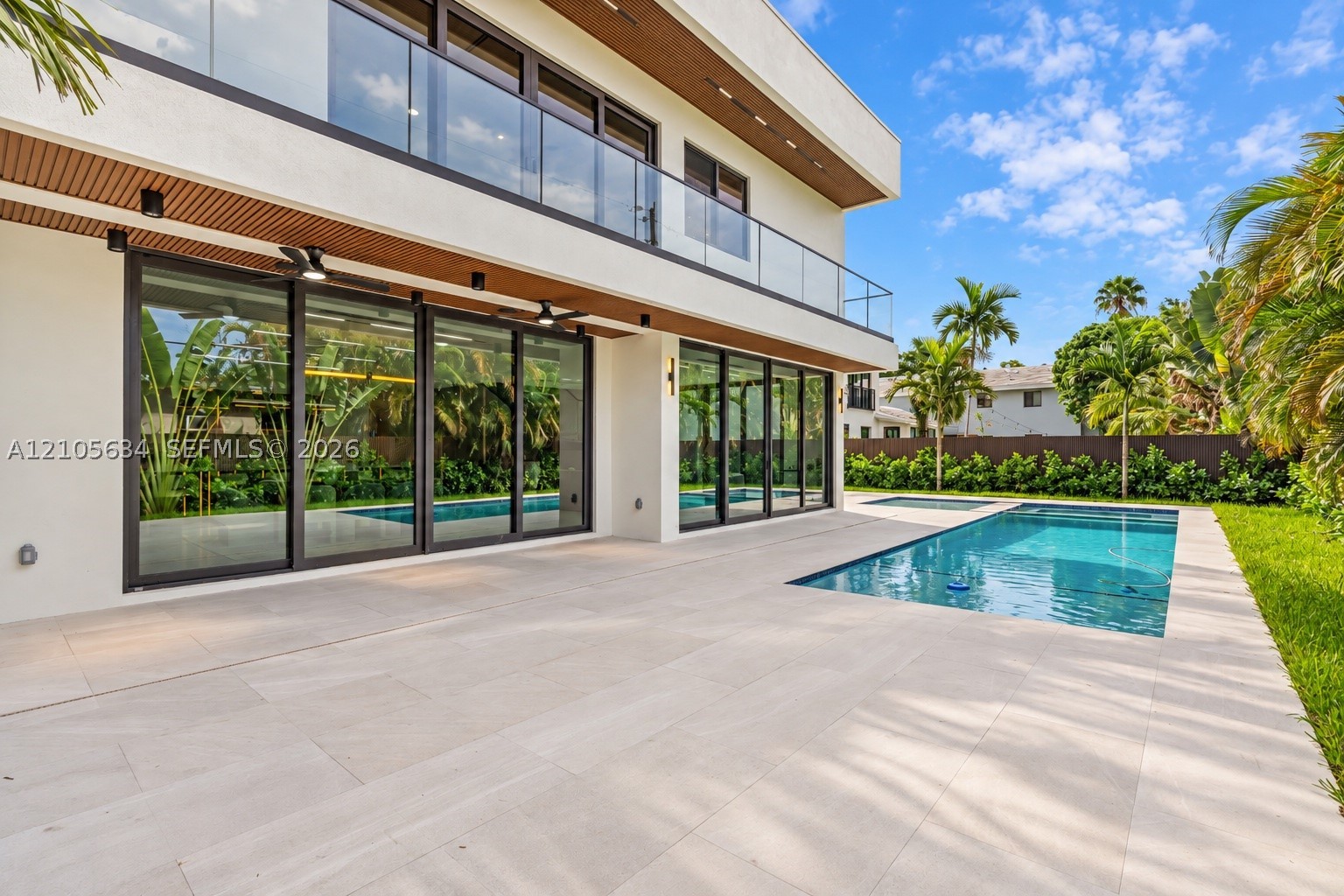 623 NE 16th Ter, Fort Lauderdale FL 33304