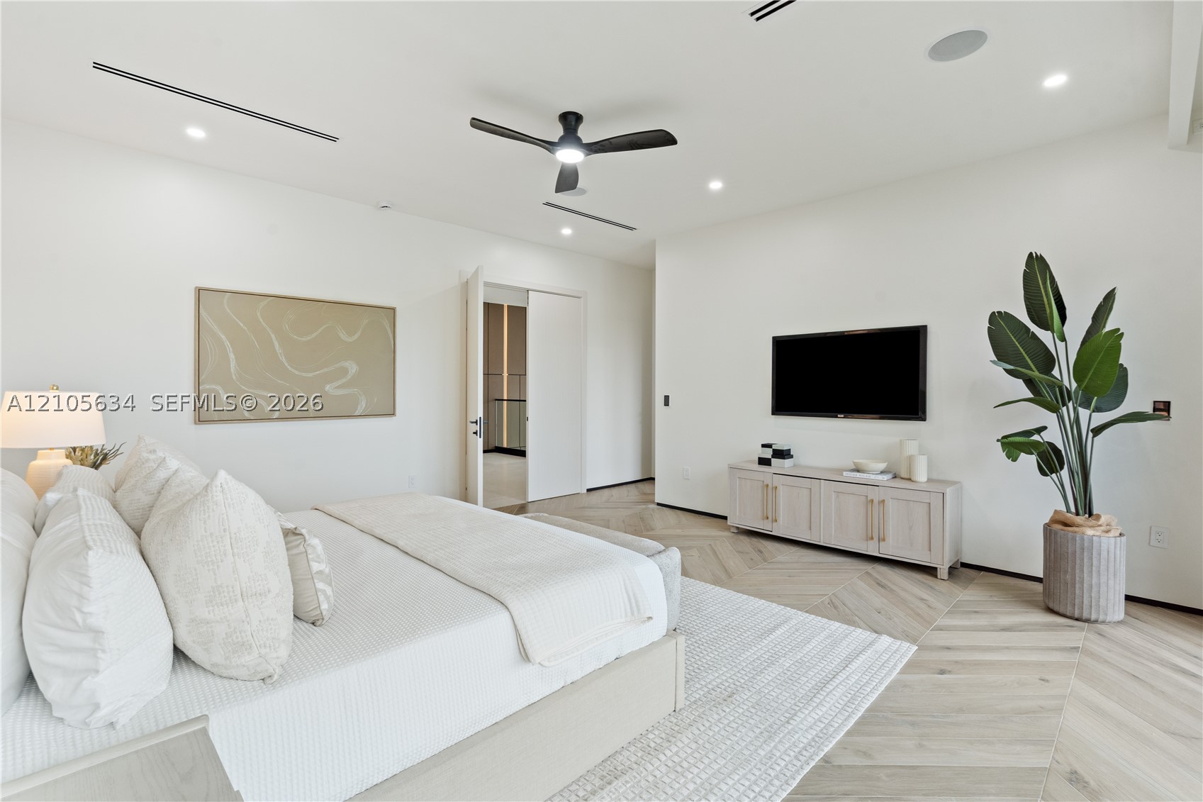 623 NE 16th Ter, Fort Lauderdale FL 33304