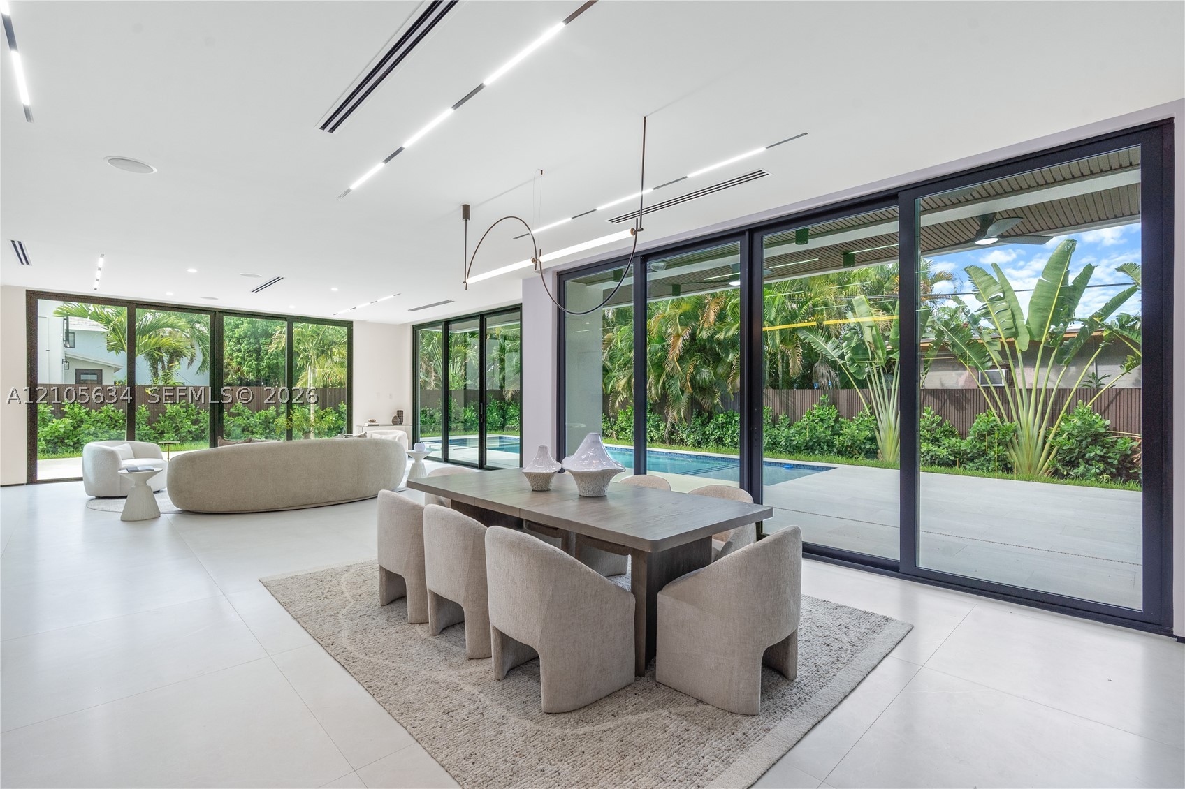 623 NE 16th Ter, Fort Lauderdale FL 33304