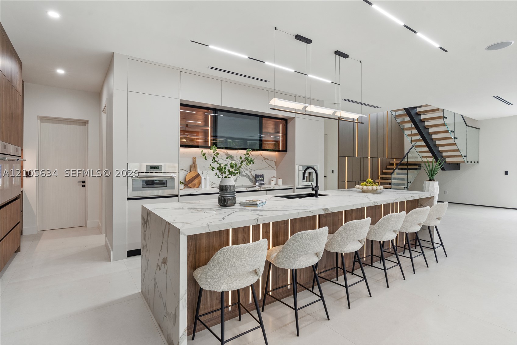 623 NE 16th Ter, Fort Lauderdale FL 33304