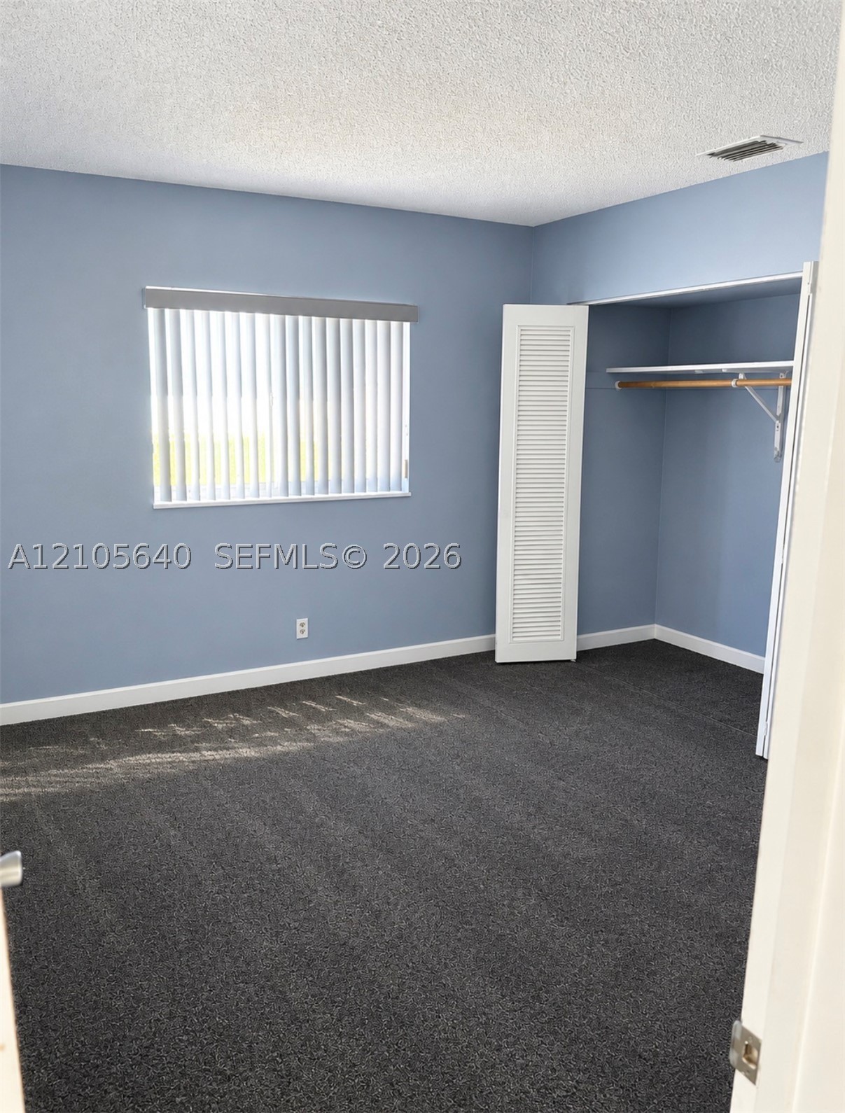 3700 NW 25th St, Lauderdale Lakes FL 33311