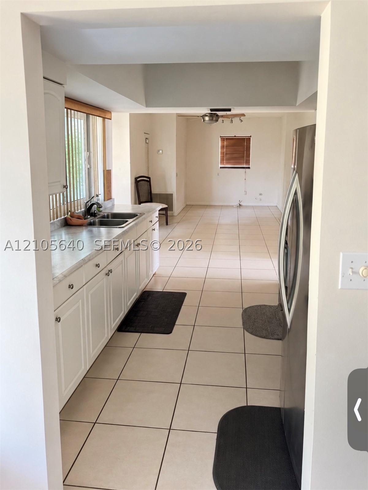3700 NW 25th St, Lauderdale Lakes FL 33311