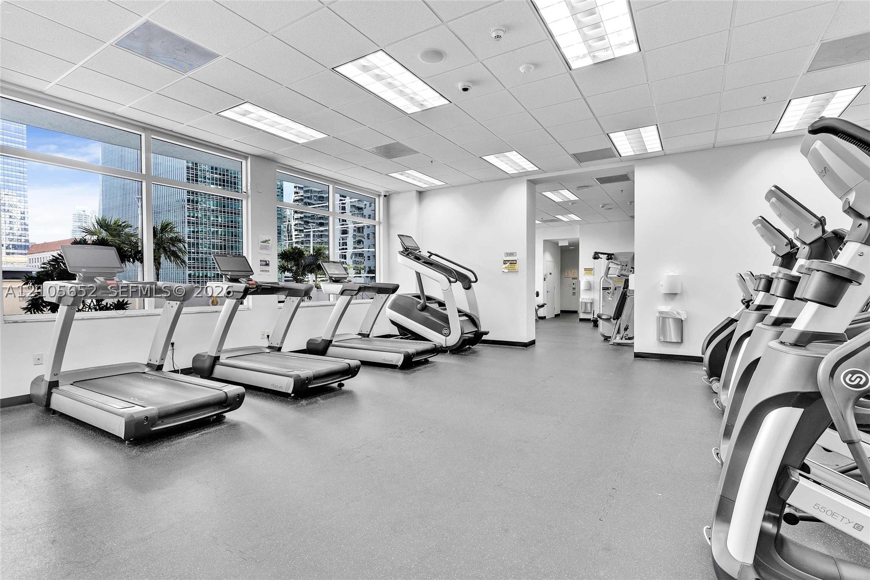1200 Brickell Bay Dr #1723, Miami FL 33131