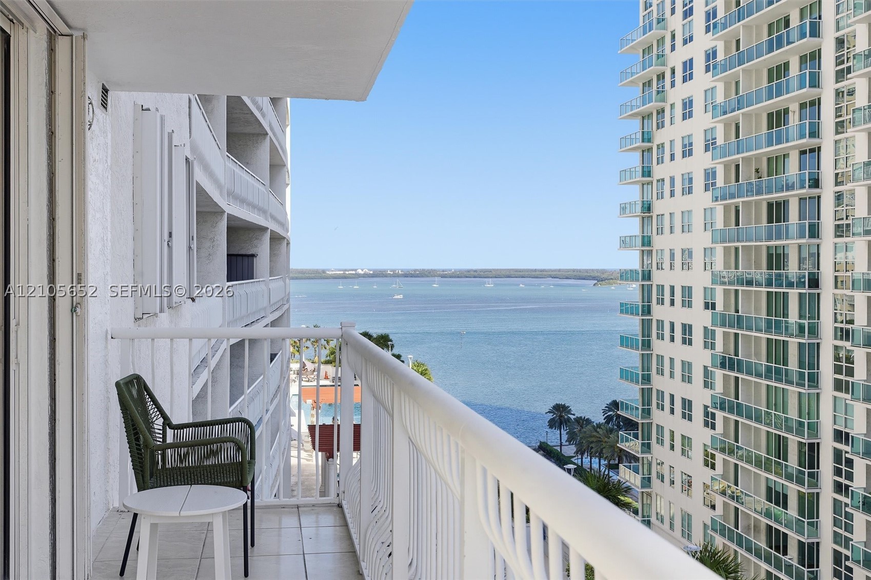 1200 Brickell Bay Dr #1723, Miami FL 33131